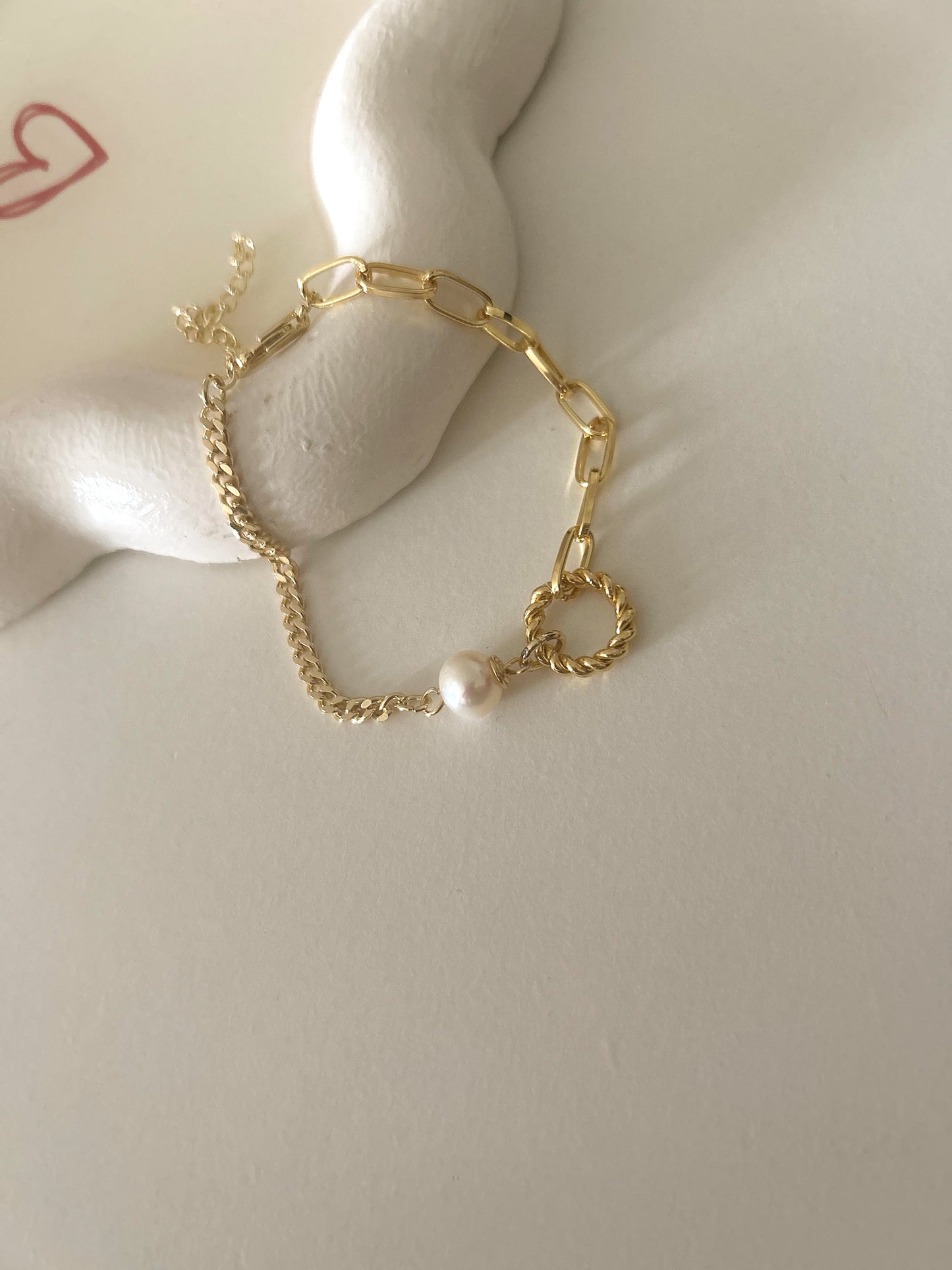 Simple bracelet