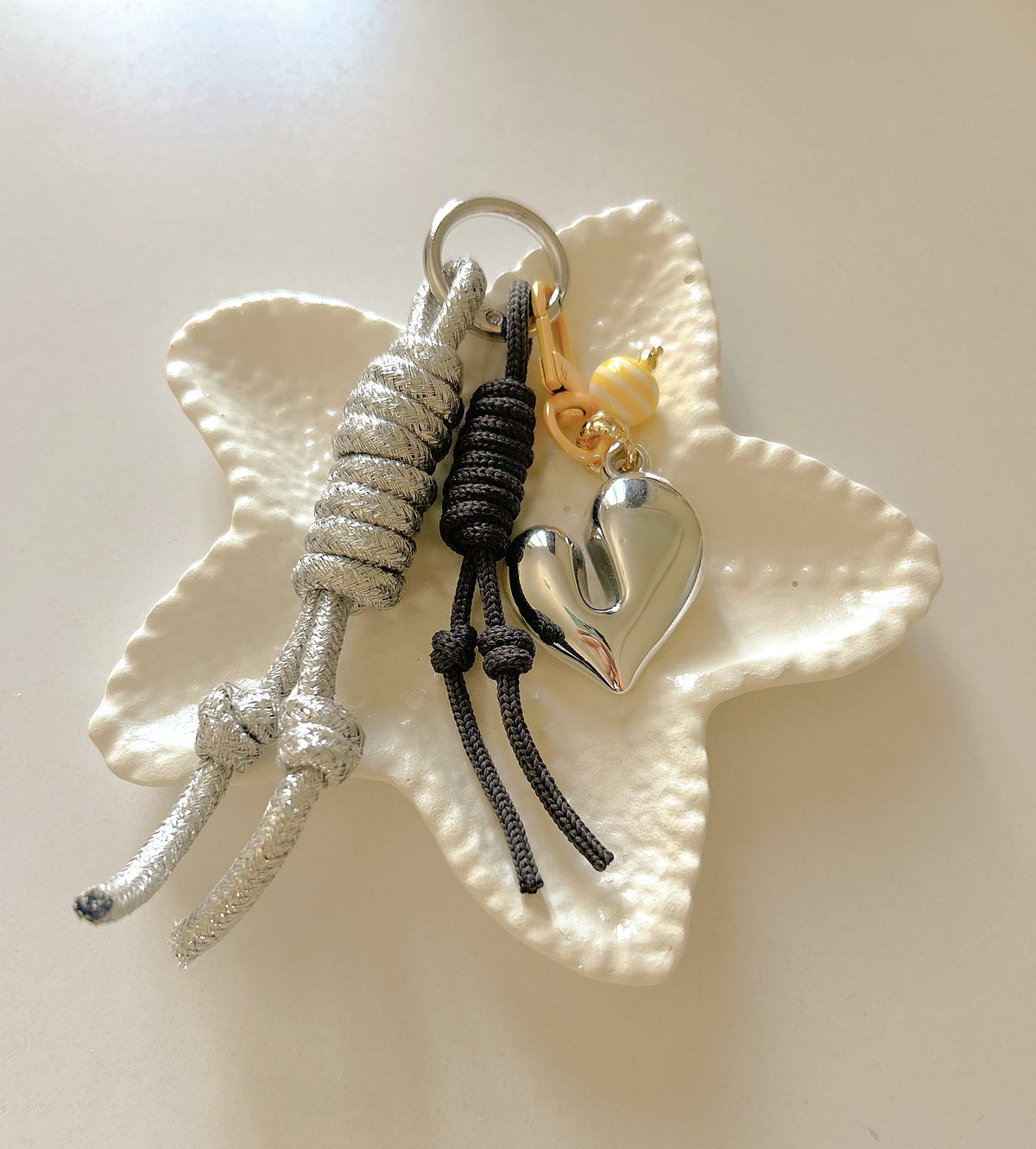 Silver love bag chain
