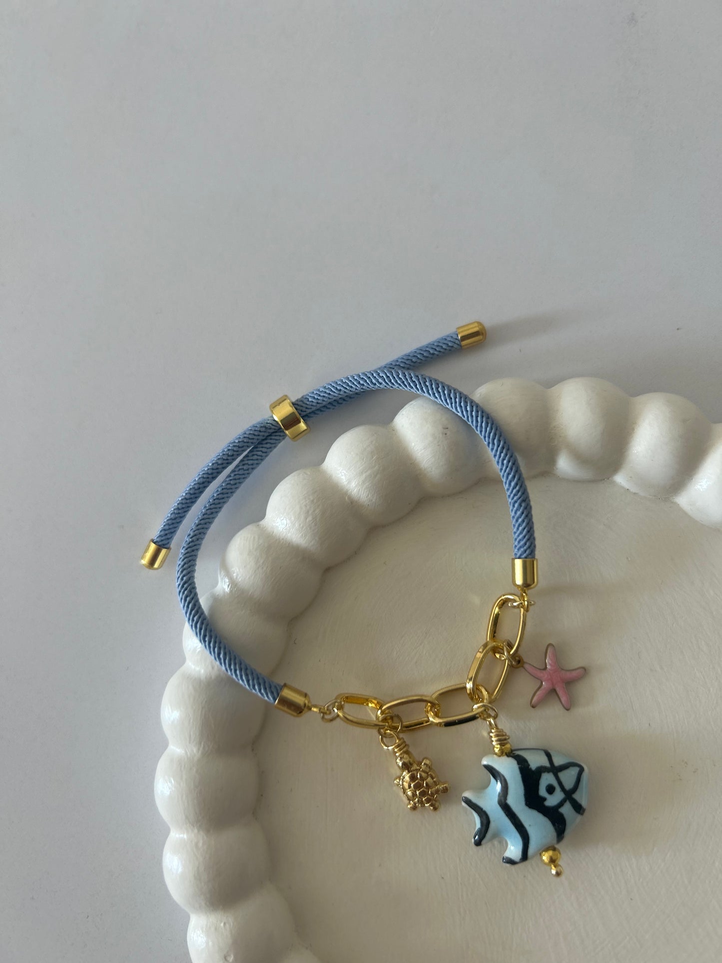 Blue fish bracelet