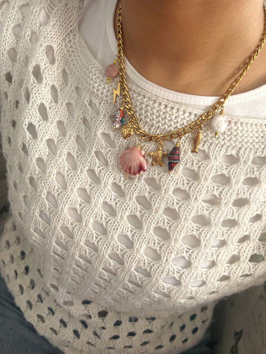 Shells necklace