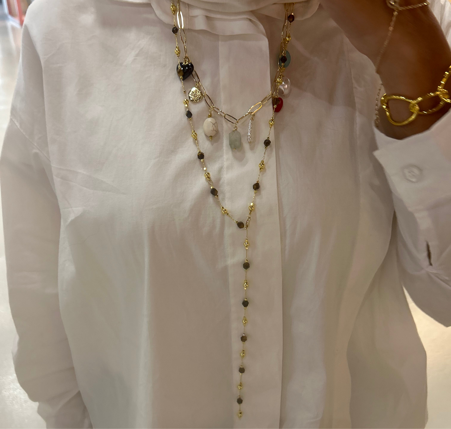 Long necklace with brown stones