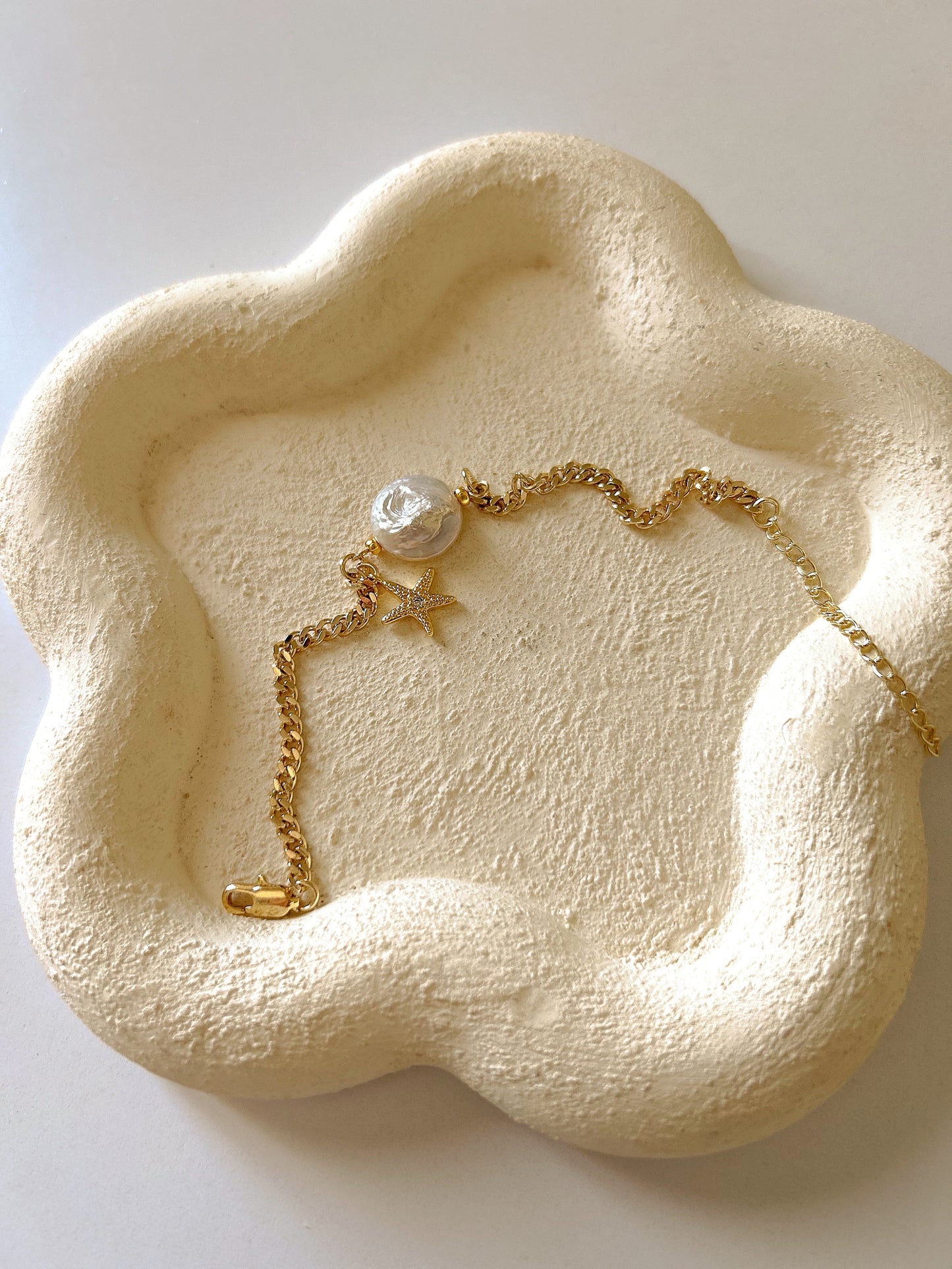 Ocean pearl bracelet