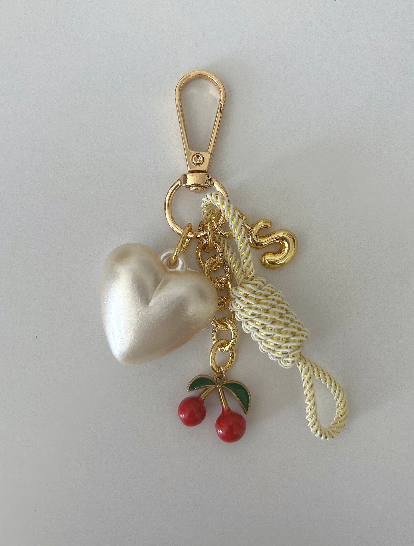 White heart (beard bag)