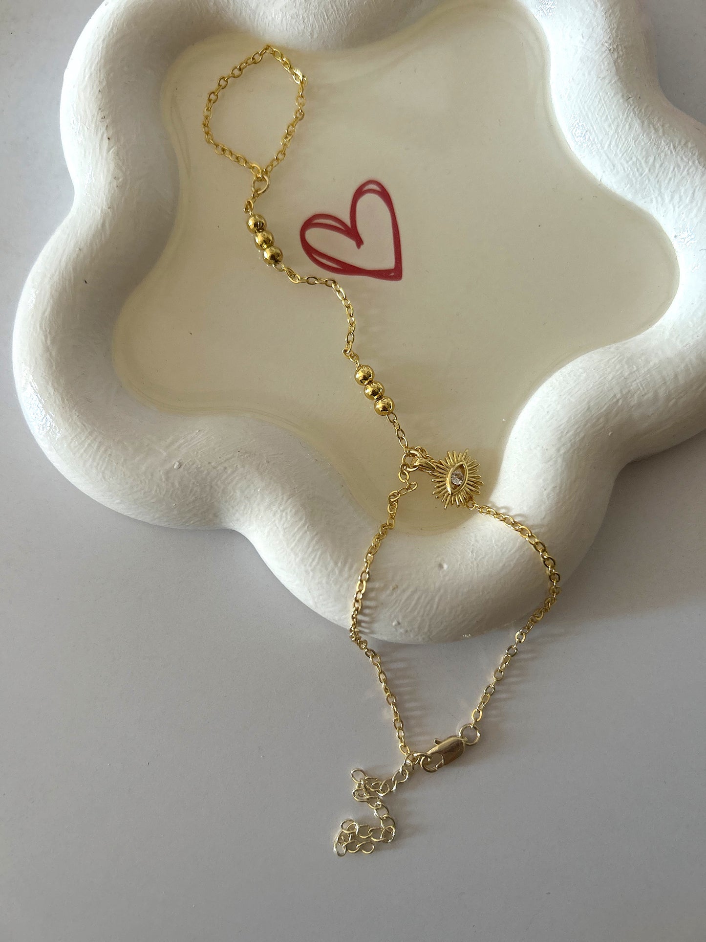 Hand chain (eye charm)