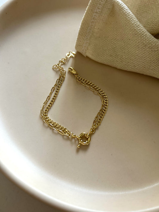 Double layer lock bracelet