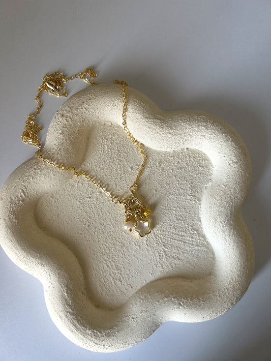 Mini white star necklace