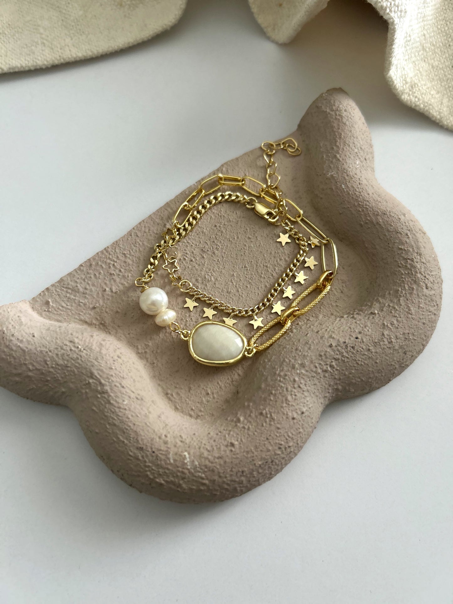 Double layer stone bracelet