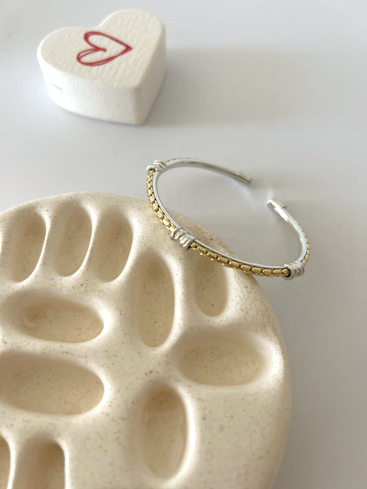 More gold (mixed bangle)