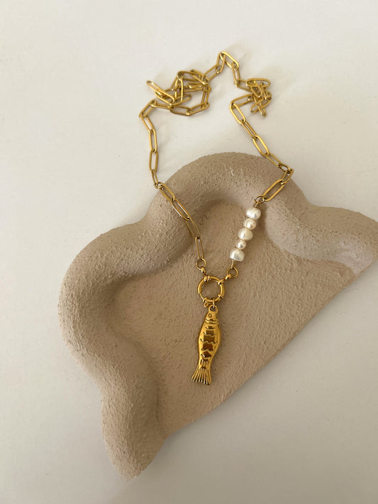 Stainless fish necklace